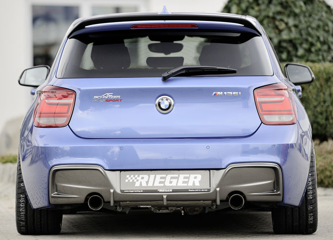 Rieger spoiler pod originální zadní nárazník pro BMW F20 / F21