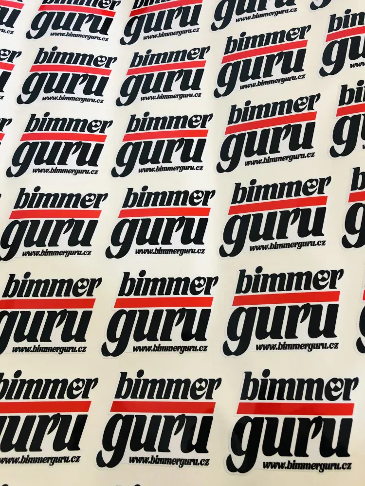 BIMMERGURU Samolepka